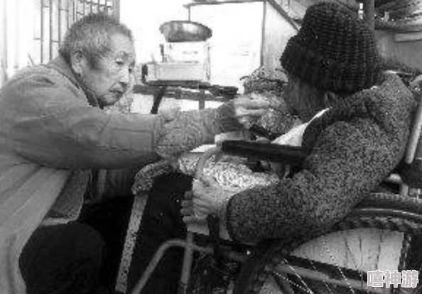 老太婆黄色片:揭示老年人群体在性教育与影视文化中的被忽视现象,引发社会对性话题的重新思考与讨论 老太婆黄色片:揭示老年人群体在性教育与影视文化中的被忽视现象,引发社会对性话题的重新思考与讨论