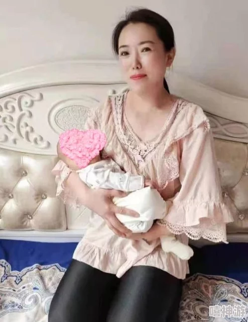 沈阳45岁老阿姨最后巅峰,竟因一场偶然的聚会与年轻小伙擦出火花,引发热议! 沈阳45岁老阿姨最后巅峰,竟因一场偶然的聚会与年轻小伙擦出火花,引发热议!