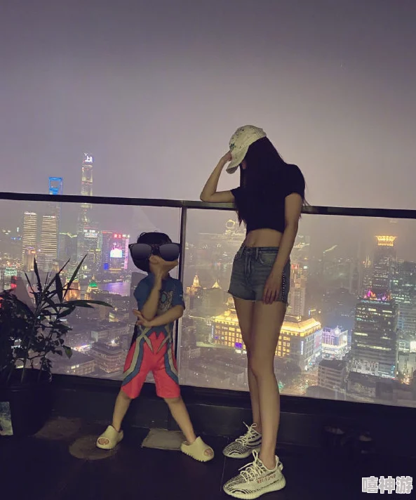 蜜桃传媒:明星私生活曝光,疑似恋情引发网友热议,背后真相令人震惊! 蜜桃传媒:明星私生活曝光,疑似恋情引发网友热议,背后真相令人震惊!