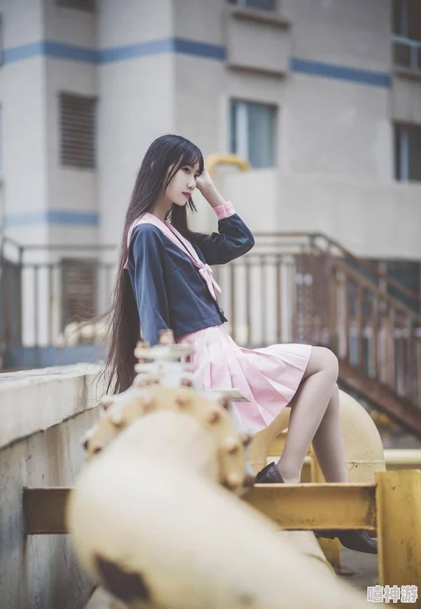 白丝校花扒开美腿甜美f1中文网,展现青春魅力与时尚风采,引发网友热议与关注,成为校园新宠 白丝校花扒开美腿甜美f1中文网,展现青春魅力与时尚风采,引发网友热议与关注,成为校园新宠