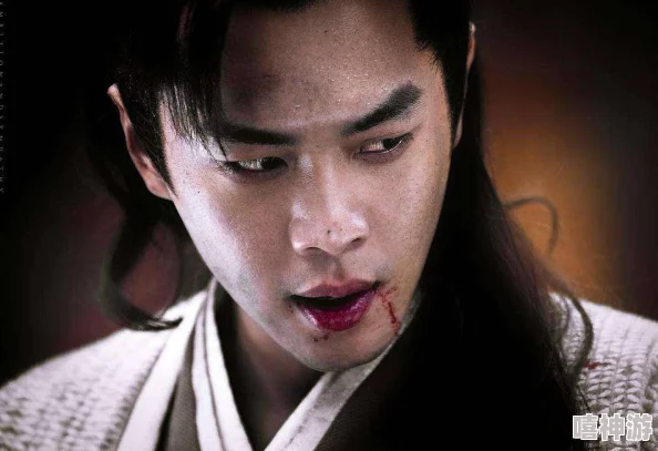 伽罗太华流被X眼泪翻白眼，网友热议其背后深意与情感表达，引发广泛讨论和关注