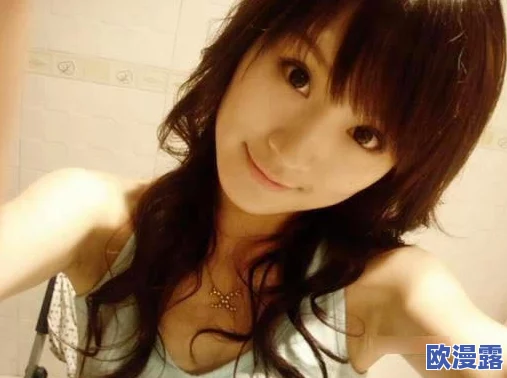 公车系强女奷校花雪柔图片,背后隐藏的校园秘闻与情感纠葛引发热议! 公车系强女奷校花雪柔图片,背后隐藏的校园秘闻与情感纠葛引发热议!