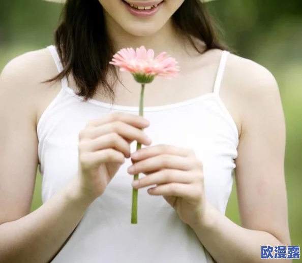 张筱雨大胆生殖魅惑2：解读当代艺术表现中的性感元素与女性角色的社会影响力