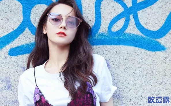 少女免费观看片TV哔哩哔哩电影:传闻某知名导演将与新晋女演员合作,期待精彩作品引发热议! 少女免费观看片TV哔哩哔哩电影:传闻某知名导演将与新晋女演员合作,期待精彩作品引发热议!