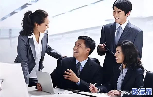 意大利电影《酒店服务生》：揭示职场关系与人际交往的微妙艺术与人生哲学