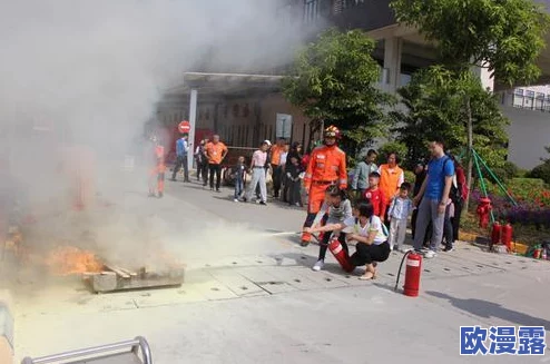 地铁逃生模式与排位赛相比，哪个更具挑战性与实力展现？