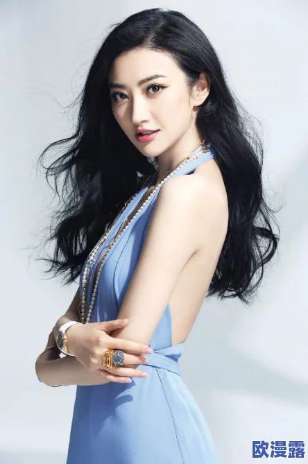 爆乳女神麻酥酥:她的影视作品及对华语娱乐圈的影响与成就分析 爆乳女神麻酥酥:她的影视作品及对华语娱乐圈的影响与成就分析