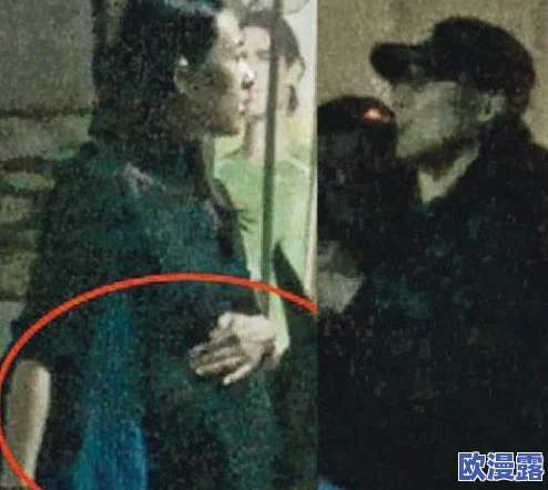 草莓视频免费：明星们私下如何享受生活？最新八卦曝光，令人惊讶的秘密大揭秘！