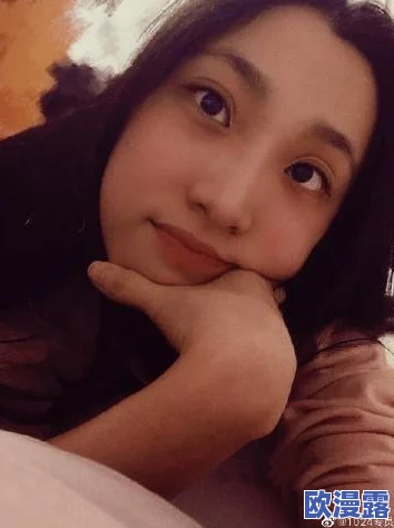 刘玥与黑人无套刘玥的背景:绯闻传出,两人曾在夜店相遇,引发热议 刘玥与黑人无套刘玥的背景:绯闻传出,两人曾在夜店相遇,引发热议