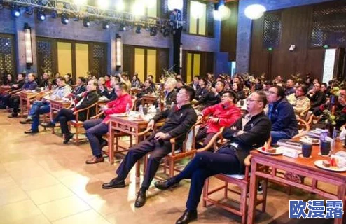 欧美性SUV:豪华与性能的完美结合,背后竟隐藏着车企高管的秘密恋情! 欧美性SUV:豪华与性能的完美结合,背后竟隐藏着车企高管的秘密恋情!