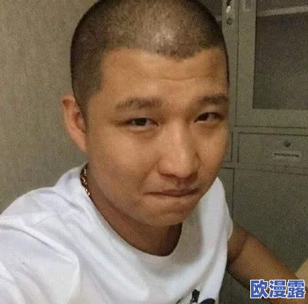 二驴和张二嫂的最新pk动态:激烈对决引发网友热议,谁将成为最终赢家? 二驴和张二嫂的最新pk动态:激烈对决引发网友热议,谁将成为最终赢家?
