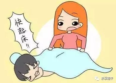 父母房间出现哼哼声的几种原因，可能是由于身体不适、梦境反应或环境因素等多种情况引起的