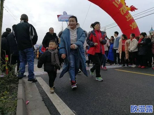 男生女生一起差差差差轮滑鞋,网友热议:这款轮滑鞋真是太有趣了,适合情侣和朋友一起玩耍! 男生女生一起差差差差轮滑鞋,网友热议:这款轮滑鞋真是太有趣了,适合情侣和朋友一起玩耍!