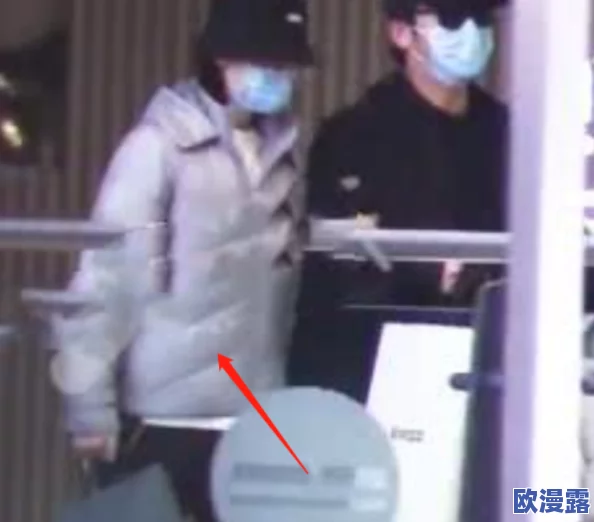 澡堂偷拍ChineseGay：知名男星被曝光！惊人内幕揭秘，网友热议事件真相如何？