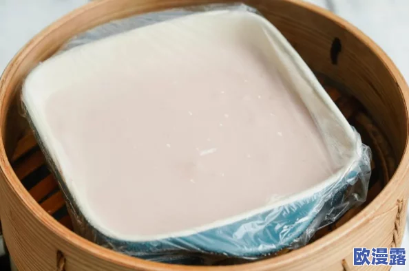 将草莓放到小洞里榨汁可以吗?关于草莓榨汁的营养价值与健康影响的研究综述 将草莓放到小洞里榨汁可以吗?关于草莓榨汁的营养价值与健康影响的研究综述