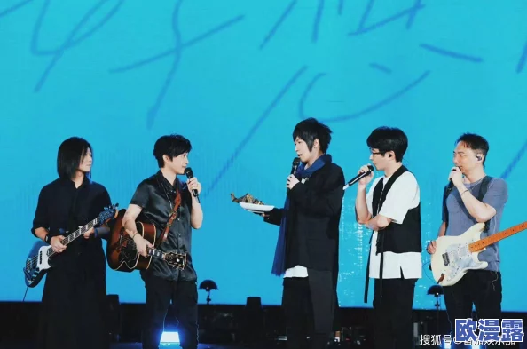 激情婷婷五月天：热情洋溢的音乐盛宴，带你领略青春与梦想的交汇瞬间