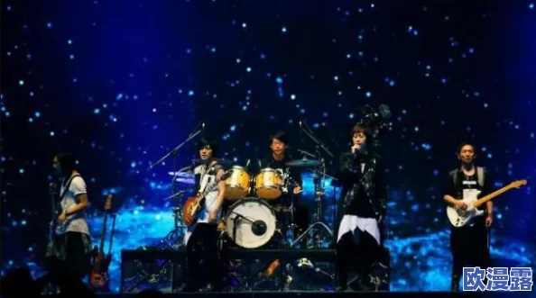 激情婷婷五月天：热情洋溢的音乐盛宴，带你领略青春与梦想的交汇瞬间