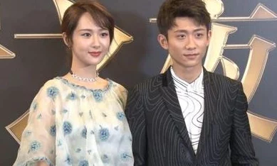 男生女生一起这个活动旨在促进性别间的理解与合作，通过共同参与各种项目和游戏，增强彼此之间的友谊与信任