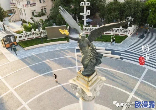 摇曳生姿的《胜利女神》雕塑:让画面中的所有元素都灵动晃动起来 摇曳生姿的《胜利女神》雕塑:让画面中的所有元素都灵动晃动起来