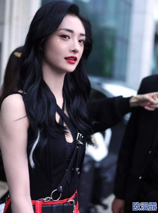 性吧克：传闻他与知名女星秘密约会，背后隐藏的情感纠葛引发网友热议！