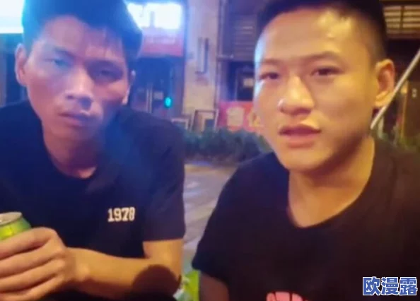 B站刺激战场户外直播引发全网热潮,网友疯狂打call,主播连玩12小时创下新纪录! B站刺激战场户外直播引发全网热潮,网友疯狂打call,主播连玩12小时创下新纪录!