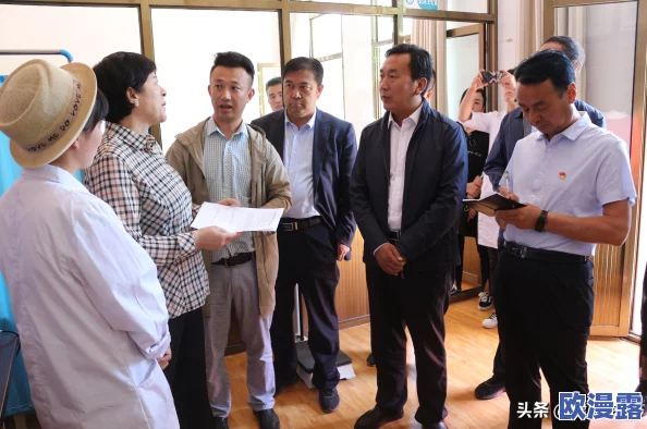 《顶级村医》：揭示基层医疗的重要性与村医奋斗故事，描绘医者的无私奉献与乡村健康的未来希望