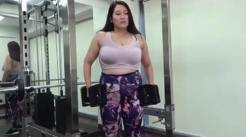 日本丰满BBwBBw厨房:惊人发现!未公开的传统料理背后竟藏着鲜为人知的秘密! 日本丰满BBwBBw厨房:惊人发现!未公开的传统料理背后竟藏着鲜为人知的秘密!