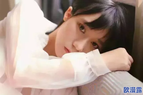 涩涩视频在线看：惊人发现！网友意外曝光隐藏在视频背后的秘密，震撼全网引发热议！