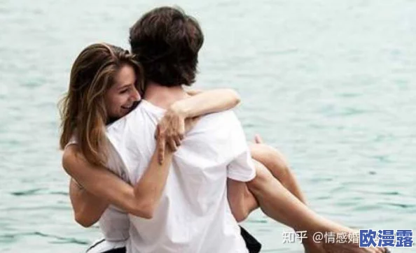 女生被男生操到爽，现场气氛火热，令人惊叹的情感交流与生理反应瞬间引发大家热议！