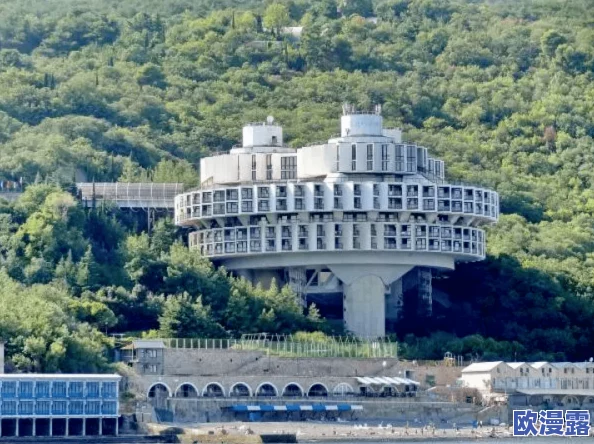 丰年经继拇中文2的功能介绍：全新升级，令人惊叹的智能学习助手，助你高效掌握汉语！