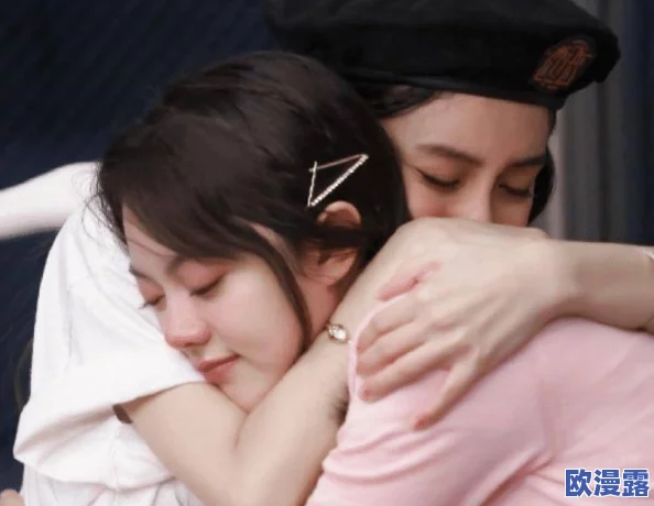 与妈妈一起隔离期间怀孕进展：令人震惊的消息揭示了隔离生活中意外的生命奇迹！