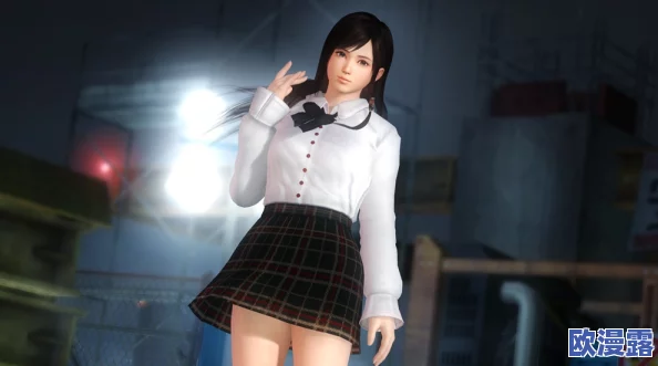 国产制服诱惑：惊现多名模特在街头穿着性感制服，引发路人围观，现场气氛火爆！