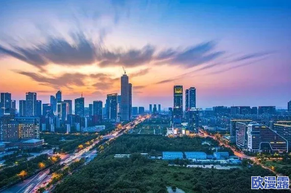 野外啪啪抽搐一进一出，令人惊叹的自然奇观与人类情感交织的瞬间引发热议