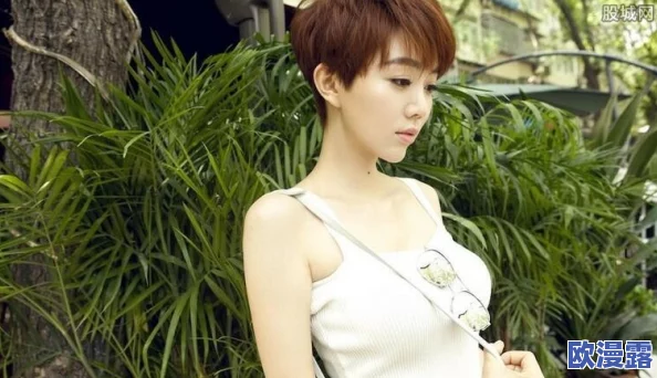 淑芬无力的把腿张开最强神医：她在绝望中找到了希望，命运的转折让人感动不已！