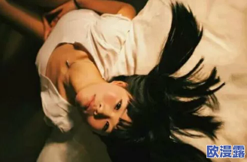 美妇娇吟迎合享受舒服视频，带你领略极致的感官体验与心灵的愉悦，尽情释放内心的渴望与激情
