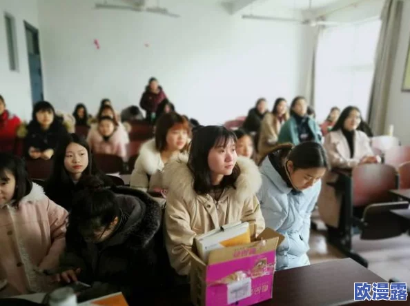 班长的：在新学期中，班长如何带领同学们共同进步，实现更高目标与团结合作的新动态分享