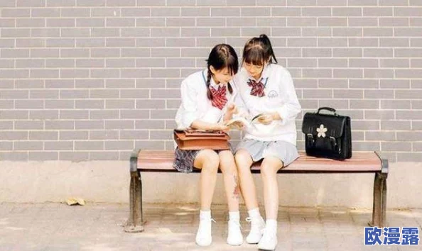 男生女生唧唧桶唧唧t威噜噜:校园内外热议,青春潮流引发的狂欢与争议! 男生女生唧唧桶唧唧t威噜噜:校园内外热议,青春潮流引发的狂欢与争议!