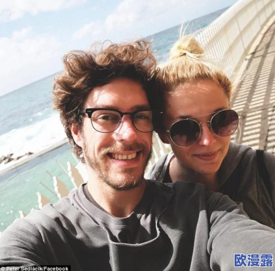 外国夫妻自拍色哟哟,分享甜蜜瞬间与旅行趣事,展现多元文化交融的美好生活方式 外国夫妻自拍色哟哟,分享甜蜜瞬间与旅行趣事,展现多元文化交融的美好生活方式