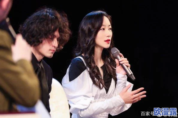 *两腿打开玉门图:震撼艺术作品引发热议,观众反响强烈,背后故事令人深思! *两腿打开玉门图:震撼艺术作品引发热议,观众反响强烈,背后故事令人深思!