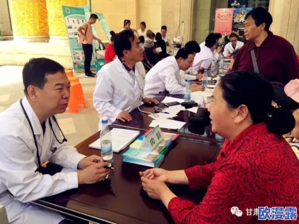 海角社区60老熟妇:积极参与社区活动,分享生活经验与健康知识,促进邻里和谐共融新动态 海角社区60老熟妇:积极参与社区活动,分享生活经验与健康知识,促进邻里和谐共融新动态