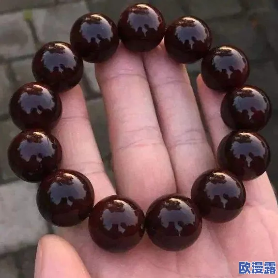 全面解析天天酷跑紫金戒帽道具：属性特色与功能介绍详解