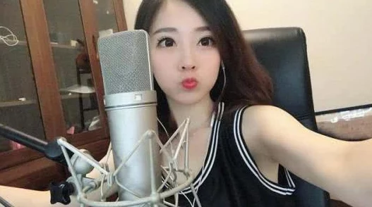 欧美精品18videos性欧美引发了网友们的热议，许多人对其内容表示关注，同时也有不少人提出了不同的看法和意见