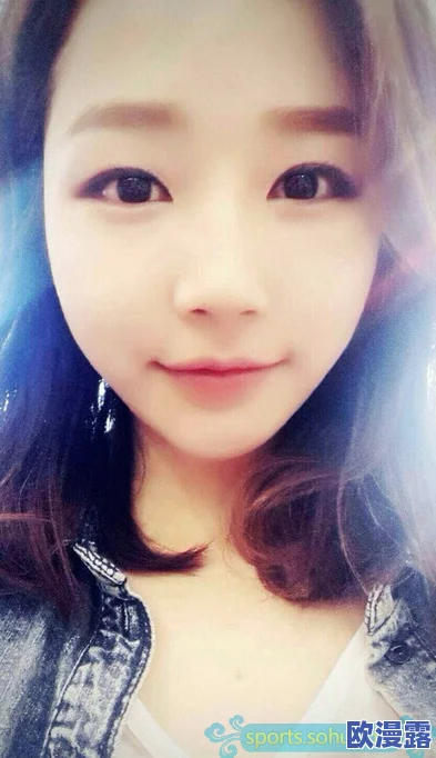 美女私密之处高清，网友纷纷表示这样的内容过于露骨，不适合在公共平台传播，应该加强审核