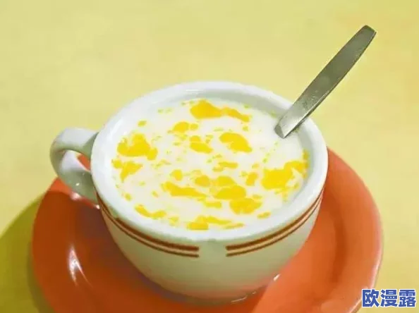 香港边做边挤奶水电影引发热议，观众反响两极，讨论其艺术价值与社会影响持续升温