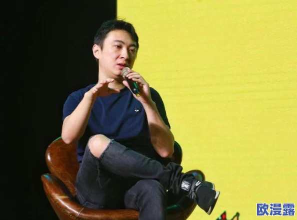 男同巨黄gay小说好爽，近期在网络上引发热议，许多读者分享了他们的阅读体验和感受