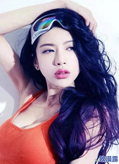 最新动态:久久国产美女引发热议,网友纷纷讨论其对美学和文化的影响,相关话题持续升温 最新动态:久久国产美女引发热议,网友纷纷讨论其对美学和文化的影响,相关话题持续升温