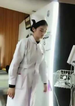 jizzjizzjizz亚洲护士:许多网友对此表示不满,认为这种内容低俗且缺乏对职业的尊重,呼吁关注护士的真实工作与贡献 jizzjizzjizz亚洲护士:许多网友对此表示不满,认为这种内容低俗且缺乏对职业的尊重,呼吁关注护士的真实工作与贡献