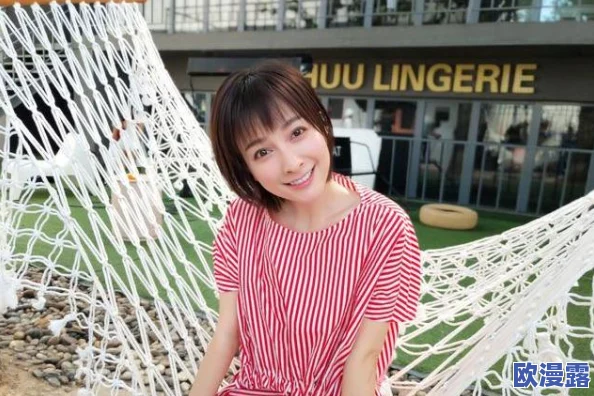 国产白嫩美女在线观看，网友纷纷表示欣赏，认为这种内容展现了中国女性的美丽与自信，值得关注和讨论