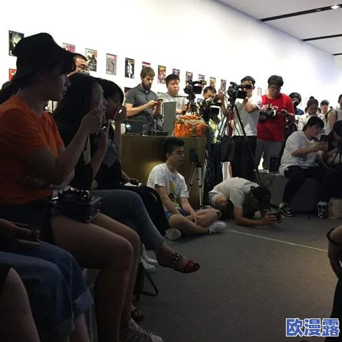探索黄色三级三级三级的独特魅力:从视觉艺术到文化象征的深度解析与思考 探索黄色三级三级三级的独特魅力:从视觉艺术到文化象征的深度解析与思考
