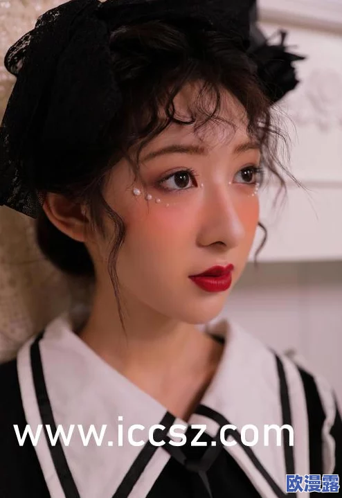 探索欧美极品Aletta Ocean在线世界：揭开她的魅力与风采，感受无与伦比的视觉盛宴